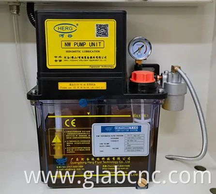 High Precision Automatic Machining Center CNC VMC850 Vertical Milling Machine VMC